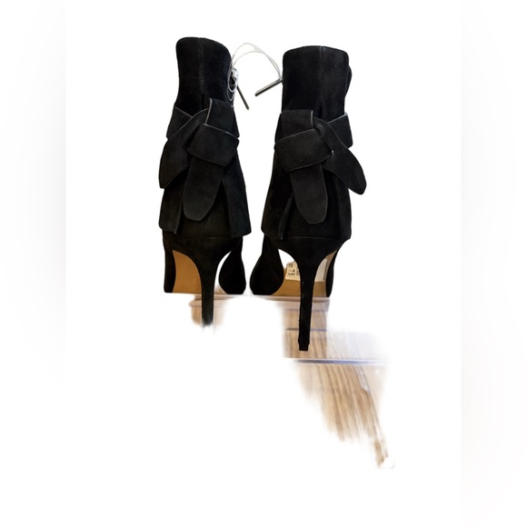 Vince Camuto Black Heeled Ankle Boots - Picture 2 of 4